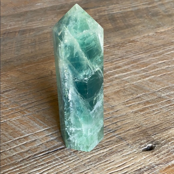 Fluorite - Picture 3 of 7